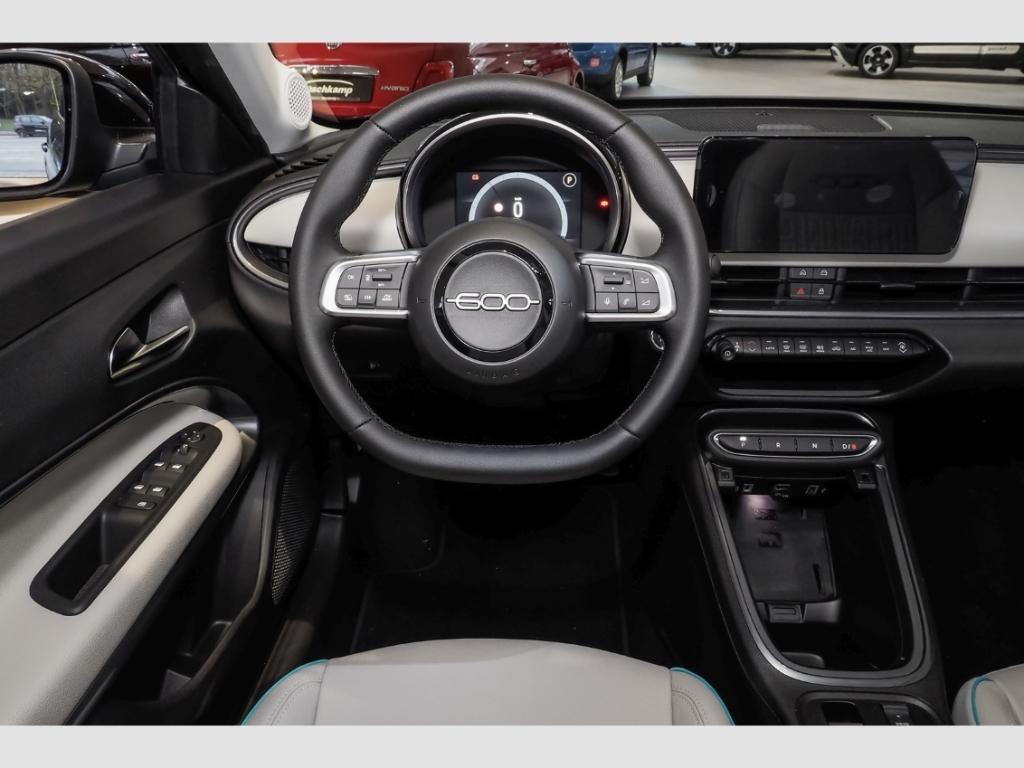 Fiat 600e La Prima RückKam Voll-LED elek.Heckklappe P