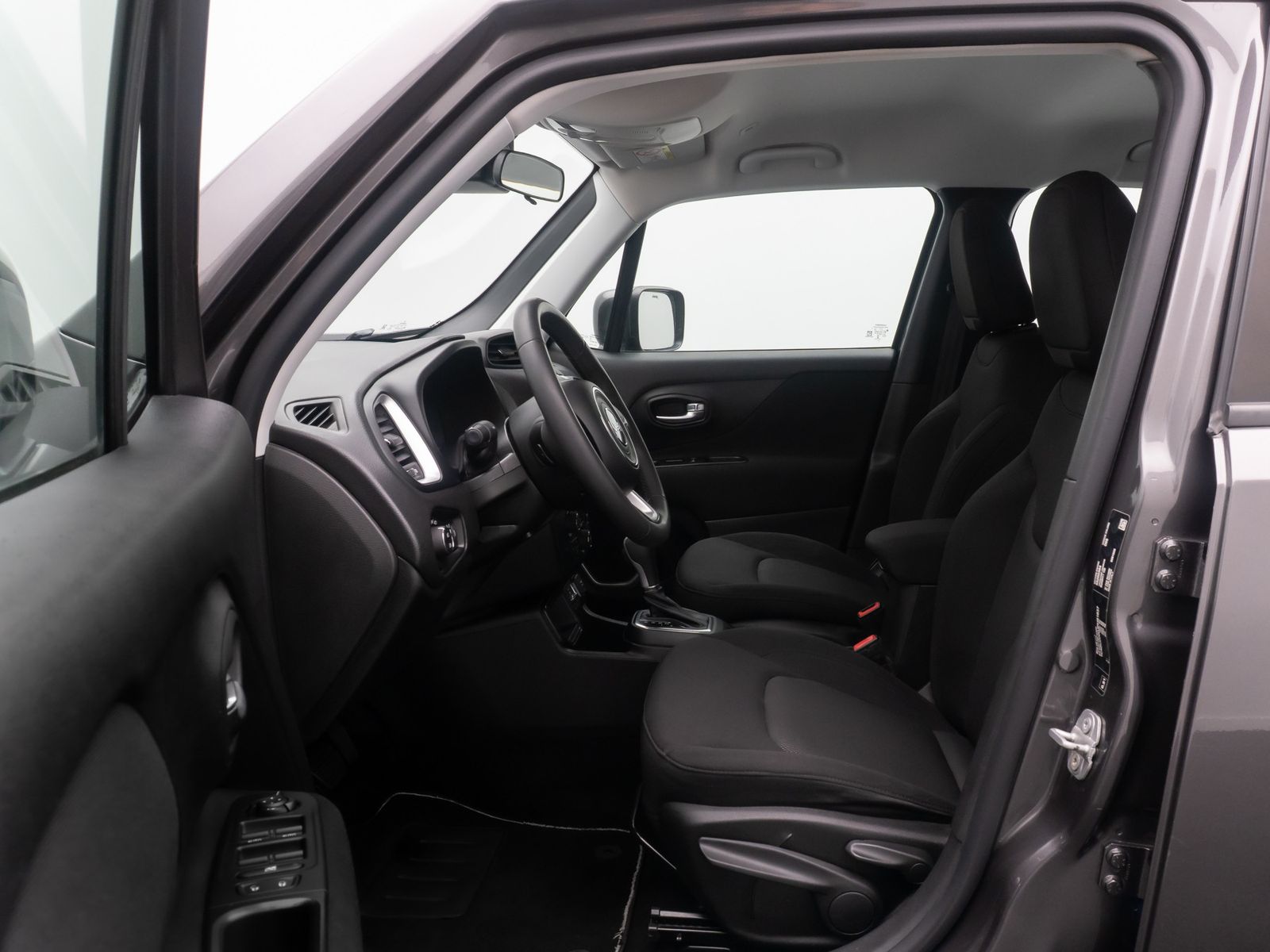 Fahrzeugabbildung Jeep Renegade MultiJet D Longitude Navi HiFi Komfort