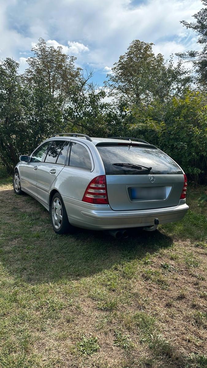 Mercedes-Benz C180 2007 — rear view