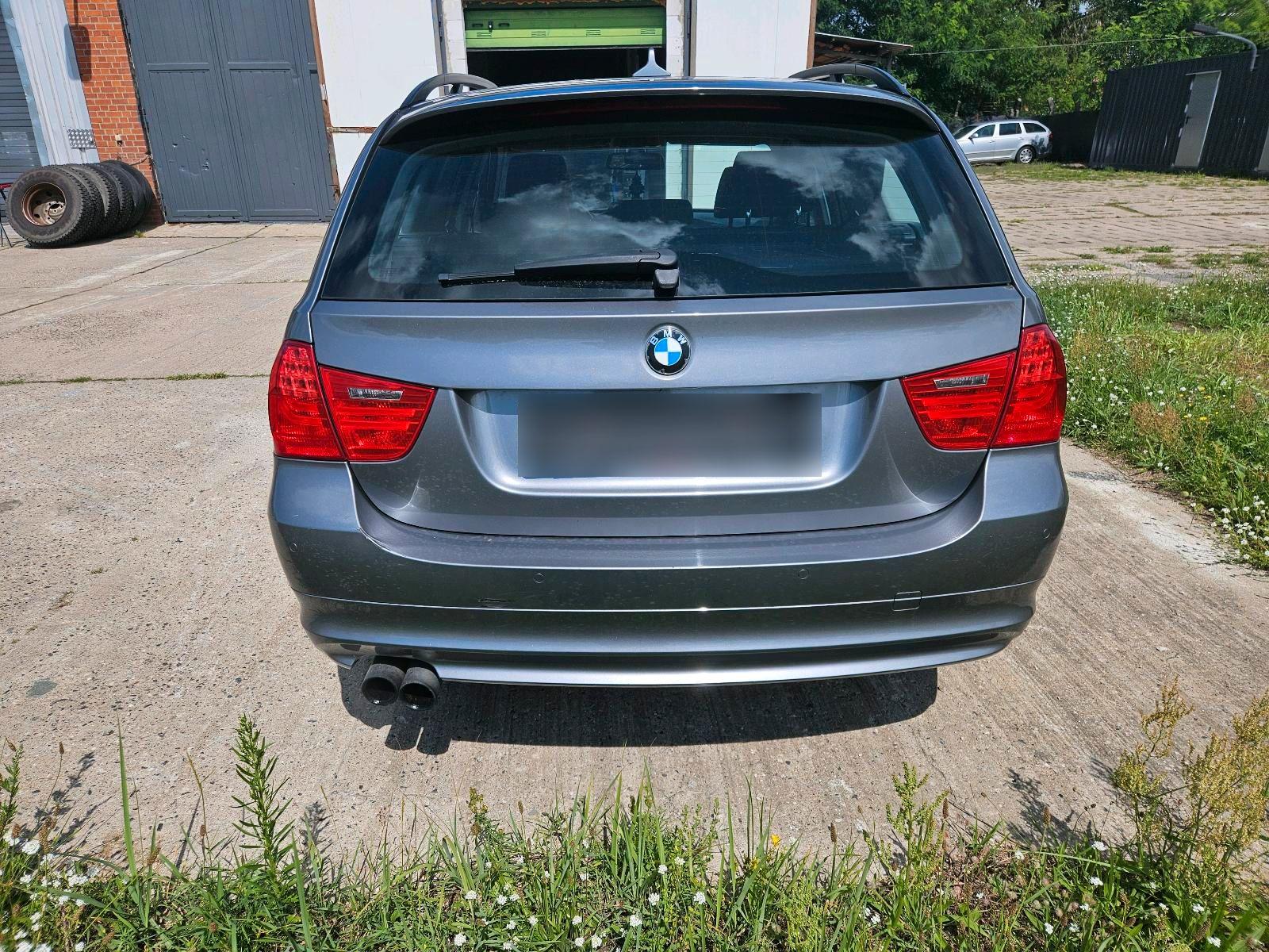 BMW 225 2009 — engine 218 HP (160kW)