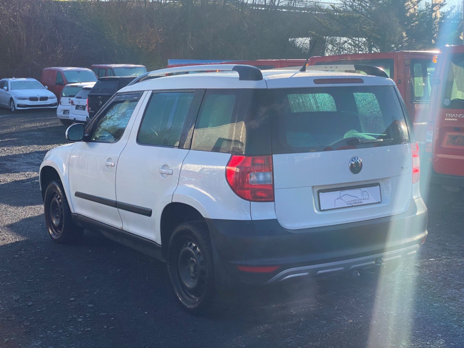 Fahrzeugabbildung SKODA Yeti 1,2TSi *DSG* Export / Händler