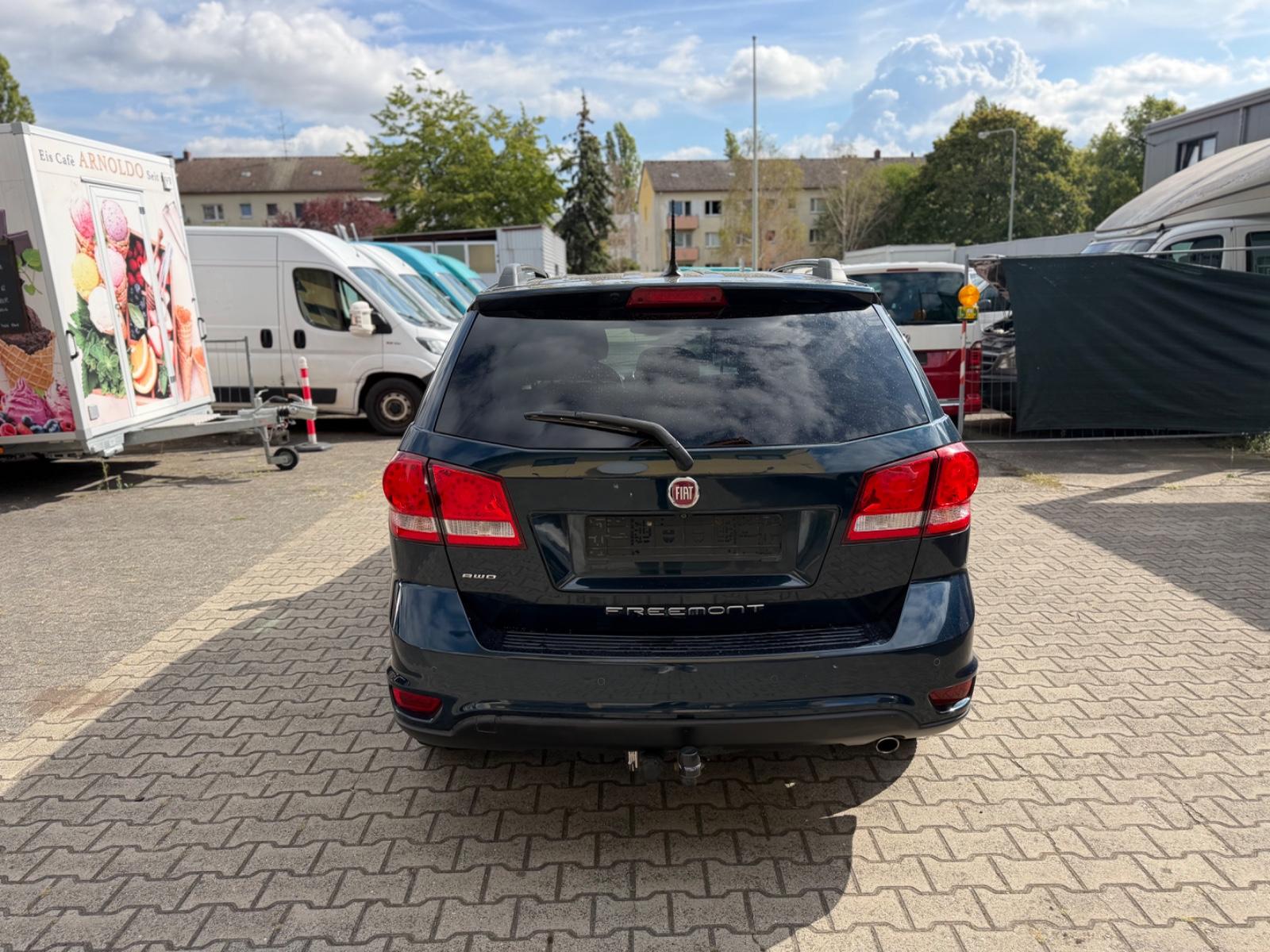 Fiat Freemont 7 Sitzer 4X4 Leder Automatik Alpine