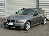 BMW 325d Aut Touring *Navi*Leder*Pano*Xenon* - BMW 325 mit Diesel-Antrieb: Kombi, Automatik
