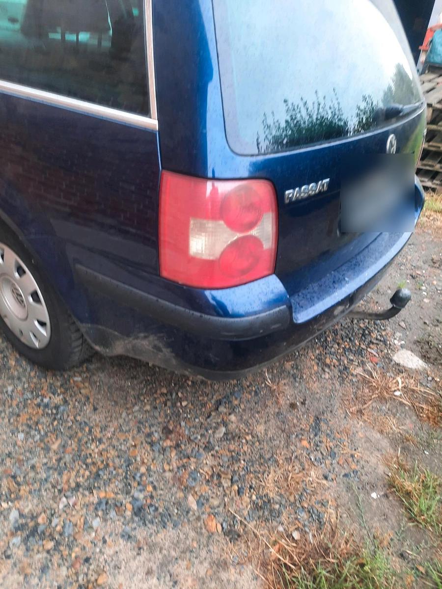 Volkswagen Passat 2005 — photo 13