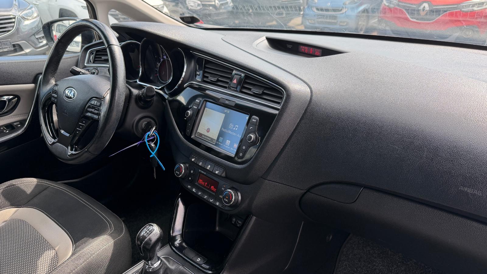 Kia cee'd Sportswagon 1.6 | KAMERA | 2.HAND | NAVI