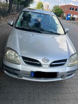 Nissan Almera Tino 2,0 - Nissan Almera Tino aus 2002