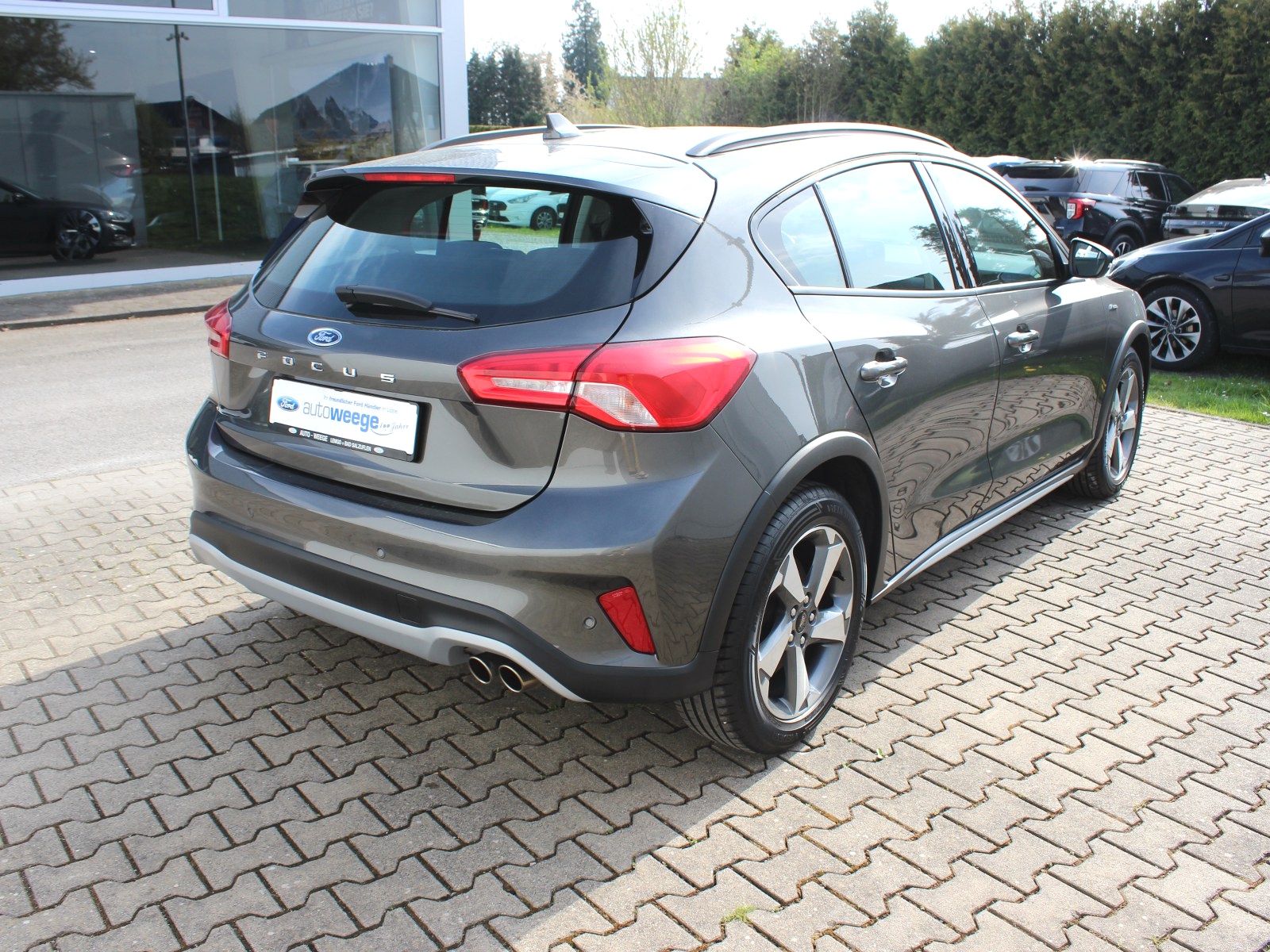 Fahrzeugabbildung Ford Focus Active 1,0 EcoBoost Start/Stopp