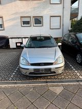 Ford Focus gebraucht aber guter Zustand - Ford Focus aus 2003: Kleinwagen