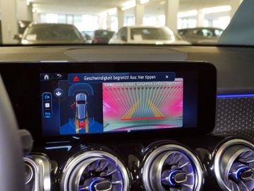 Mercedes GLB 200 - 12