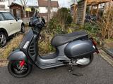 Vespa GTS 300 supersport, viele Extras ! - Vespa Motorräder in Köln