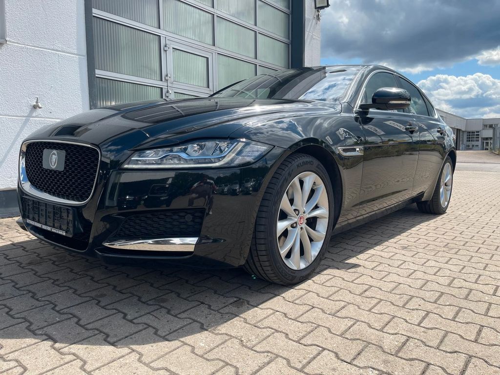 Image of Jaguar XF