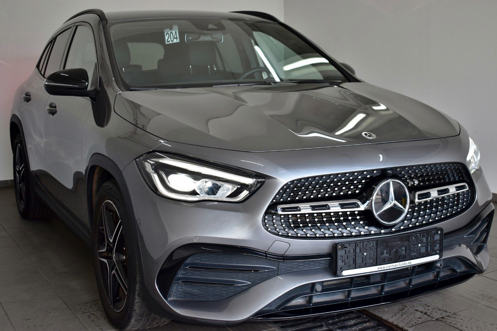 Fahrzeugabbildung Mercedes-Benz Mercedes  GLA 200 d,AMG line,T.Leder,Navi,LED,SH