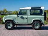 Land Rover Defender 2.2 D SW 90" Heritage Limited Edition | - Land Rover Gebrauchtwagen von 2015