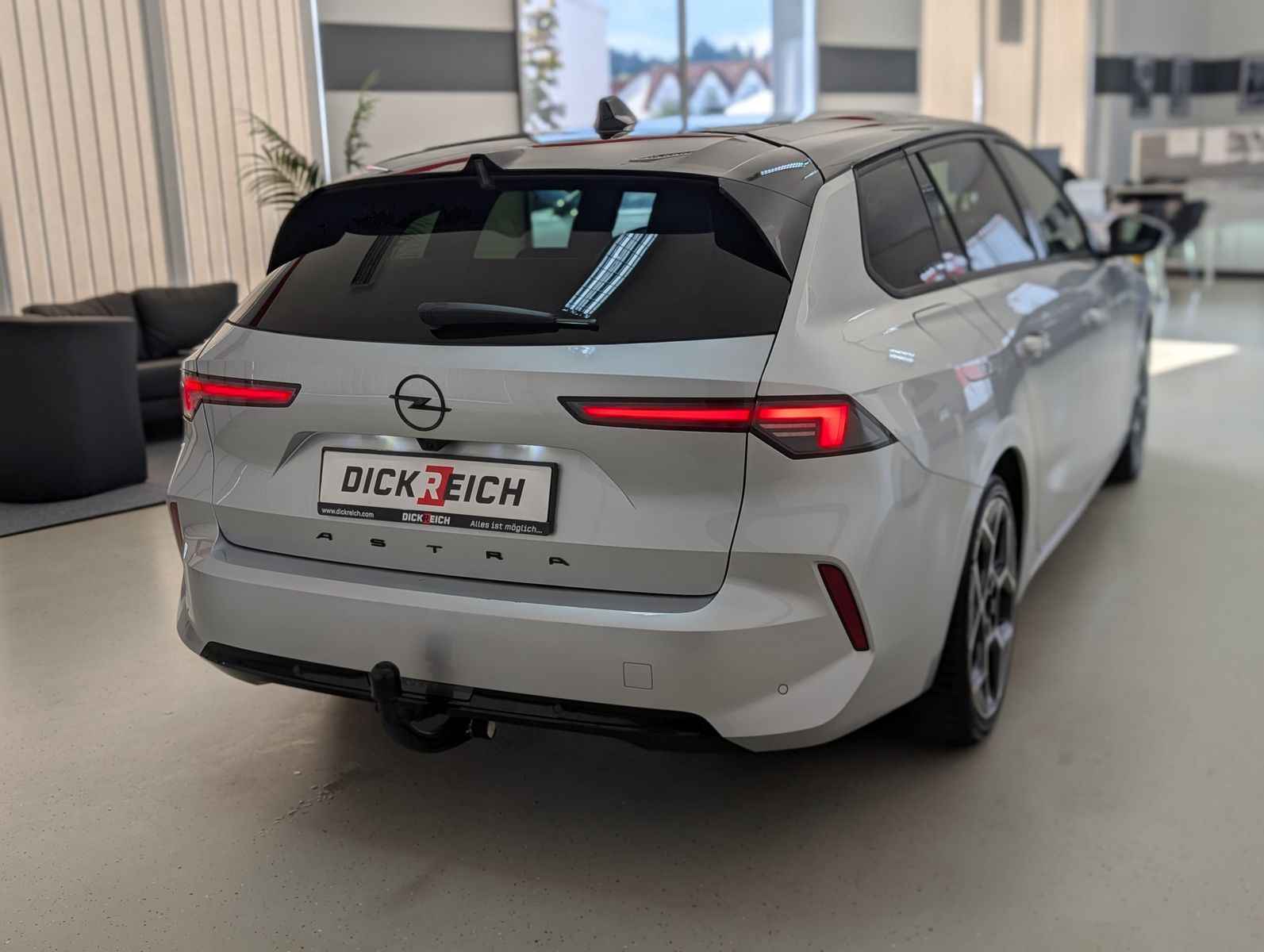 Fahrzeugabbildung Opel Astra Ultimate IntelliLux IDri AHK VOLL UVP:44T€