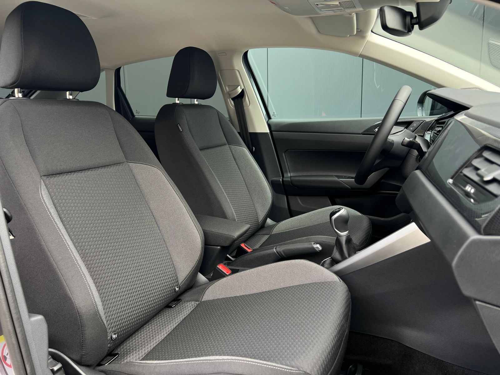 Fahrzeugabbildung Volkswagen Taigo Life 1.0 TSI *IQ.Light, ACC, Ready2Discove