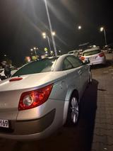 Renault renault Cabrio 2005 Dinslaken - Renault Megane mit Benzin-Antrieb: Cabrio, Automatik