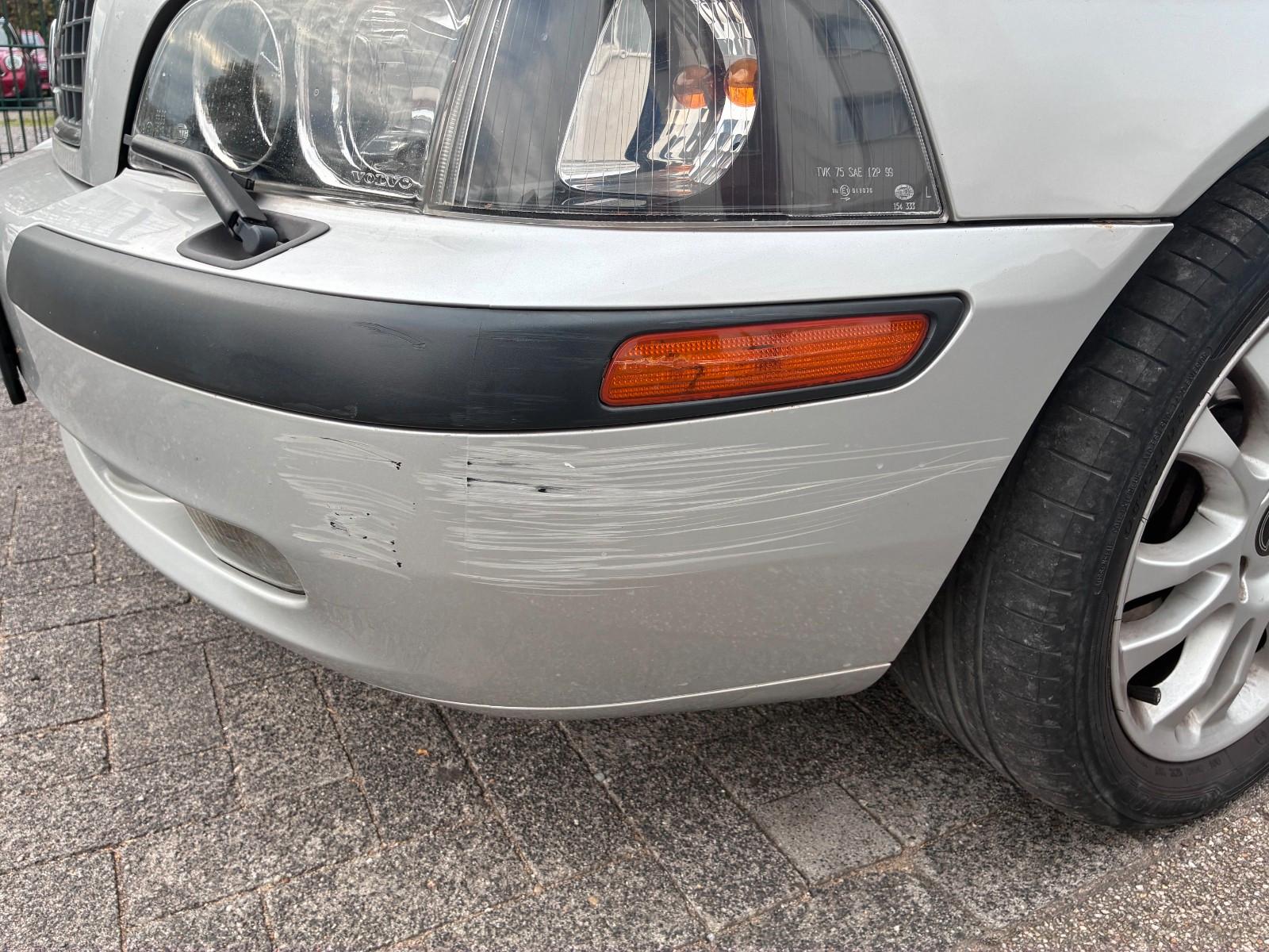 Volvo V40 2004 — photo 7