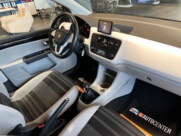 MYAUTOCENTER – Gebraucht- und Jahreswagen mit Werkstattservice in Pfaffenhofen Seat Mii Style Salsa *NAVI*PDC*KLIMA*SportLenkrad*