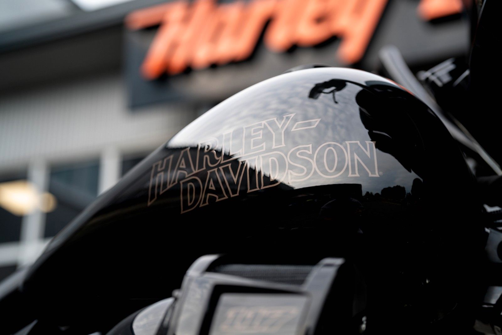 Fahrzeugabbildung Harley-Davidson FLHXST STREET GLIDE ST 117 -Kesstech-