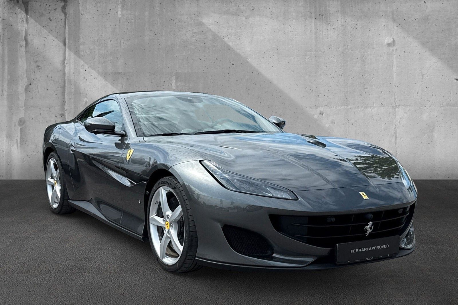 Fahrzeugabbildung Ferrari Portofino*Surroundview*Magneride*Top Zustand