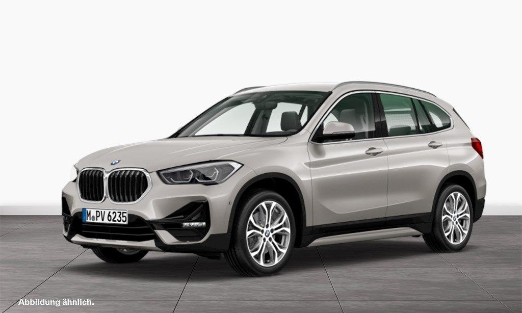 BMW X1 xDrive20d Sport Line, AHK, HiFi, etc.