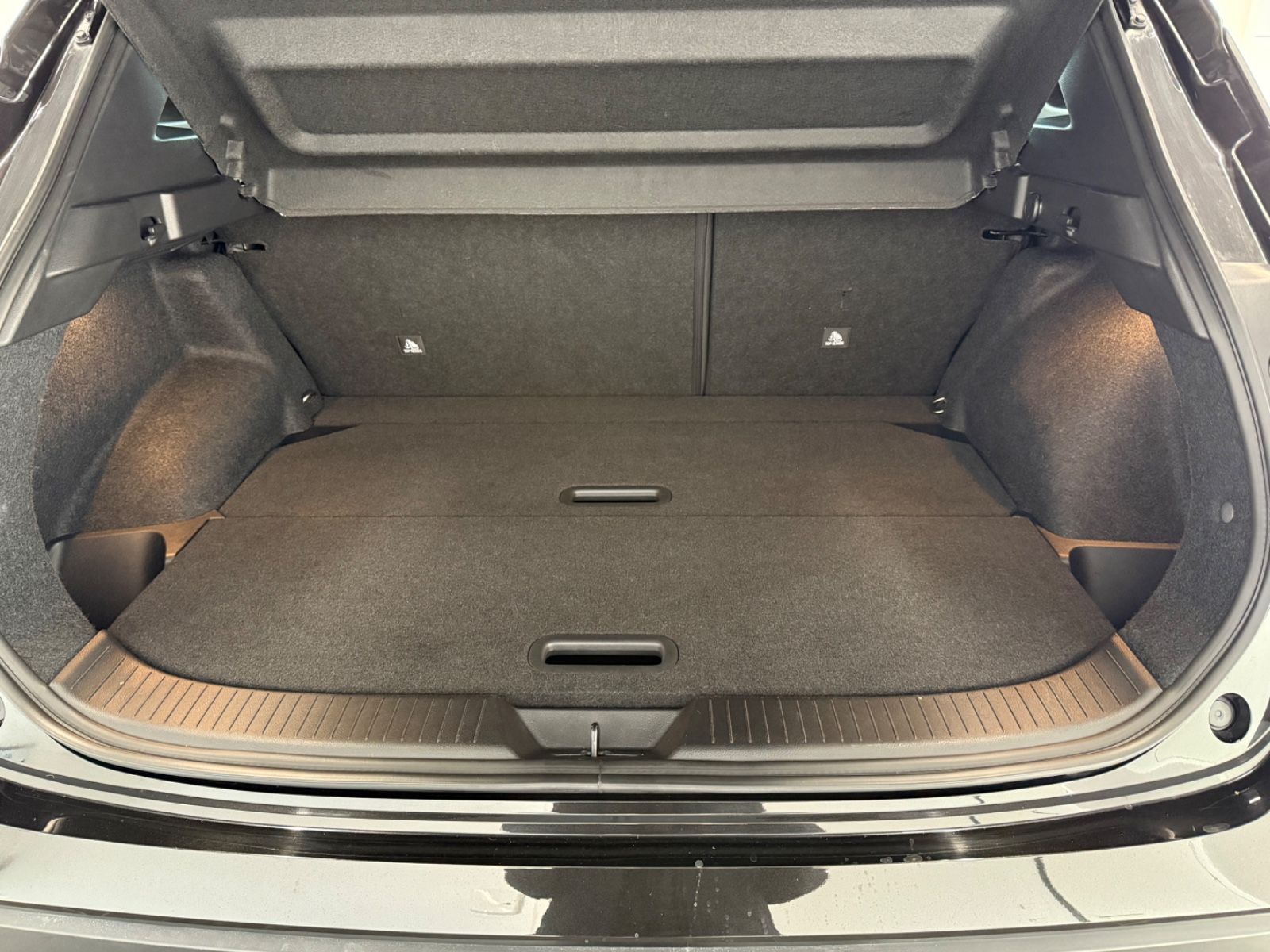 Fahrzeugabbildung Nissan Qashqai Tekna, 360° Kamera, Navi, WP, Panod.