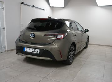 Toyota Corolla - 4