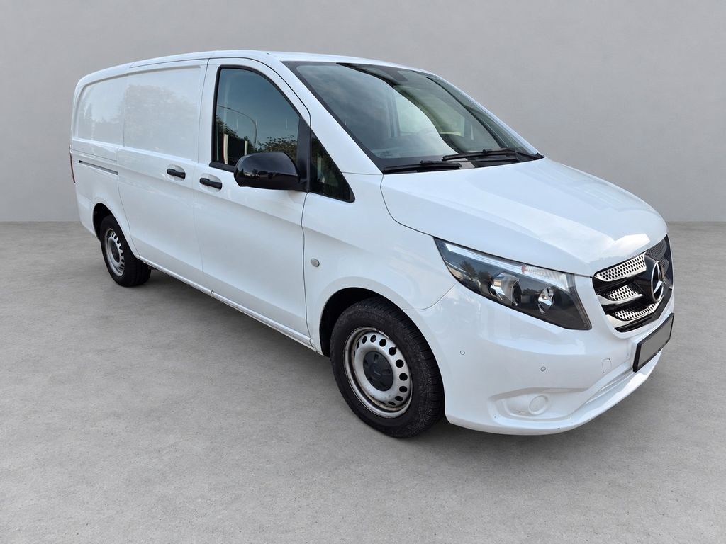 Image of Mercedes-Benz Vito