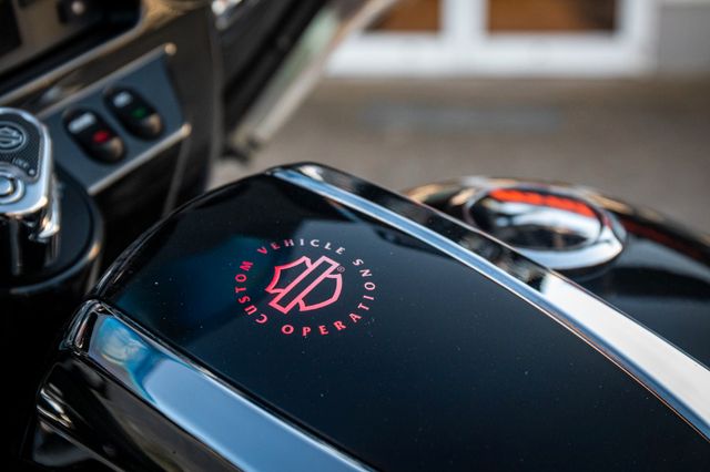 Fahrzeugabbildung Harley-Davidson CVO STREET GLIDE 110 cui FLHXSE - KESSTECH