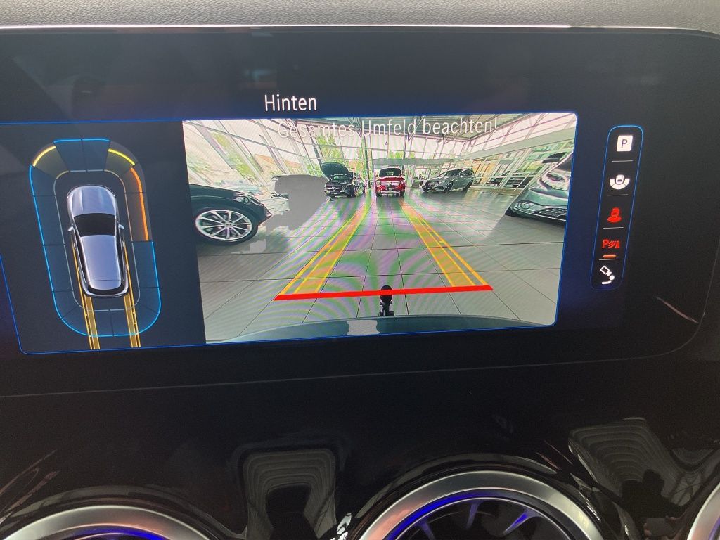Fahrzeugabbildung Mercedes-Benz EQA 250+ AMG*NIGHT*PANO*AHK*MEMO*KAM*NAVI*LED