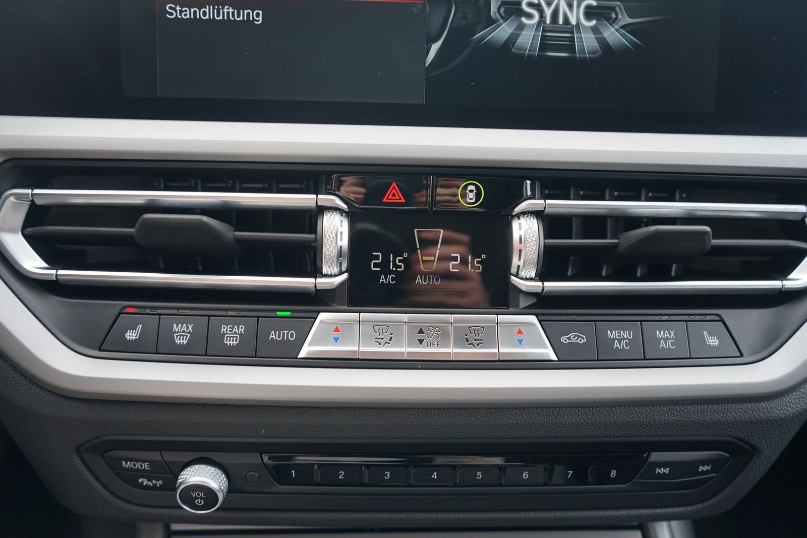 BMW 318i Advantage Aut. LED Navi Totwinkel Keyless foto 20