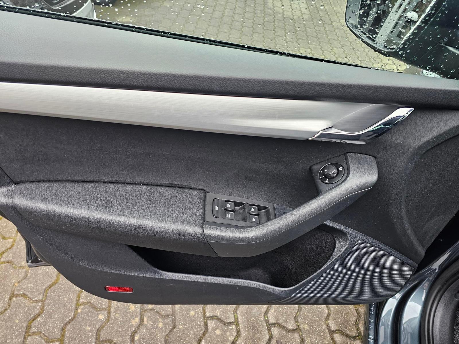 Skoda Octavia lll Combi 2.0 TSI DSG Ambition+NAVI+PDC+