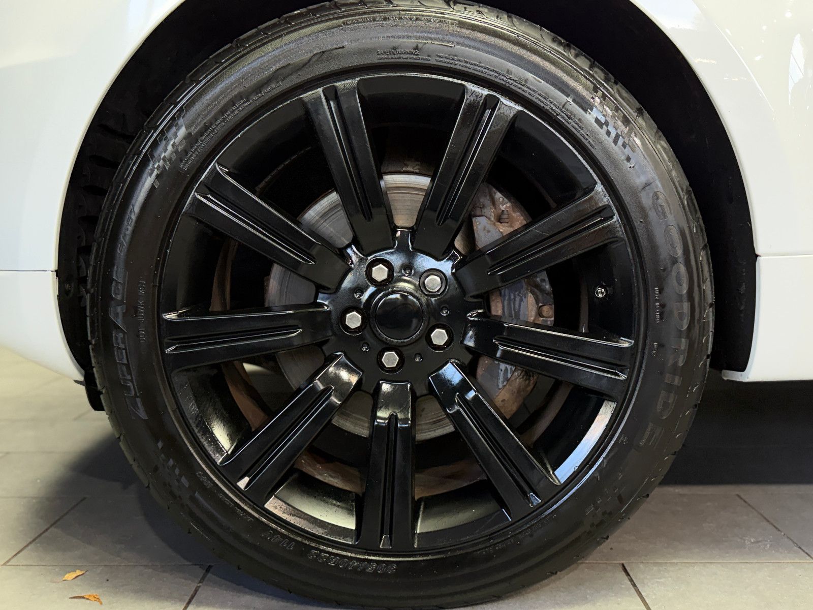 Fahrzeugabbildung Land Rover Range Rover Sport HSE Dynamic|AHK|PANO