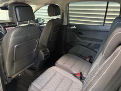 Fahrzeugabbildung Volkswagen Touran 2.0 TDI Move -- RearView/ ACC/ Navi