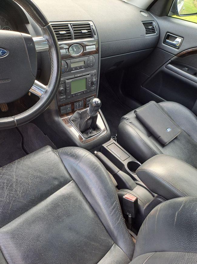 Ford Mondeo 2005 — photo 8