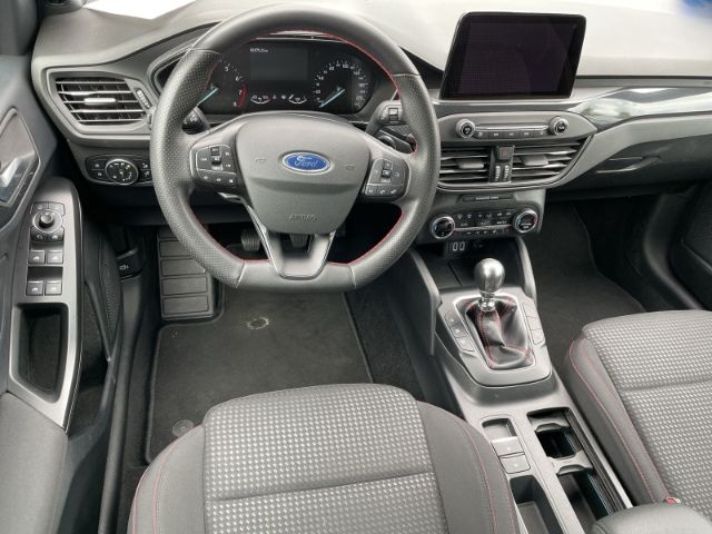 Fahrzeugabbildung Ford Focus 1.0 EcoBoost Mild-Hybrid, ST-Line AHK, Nav