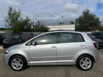 Volkswagen Golf - 6