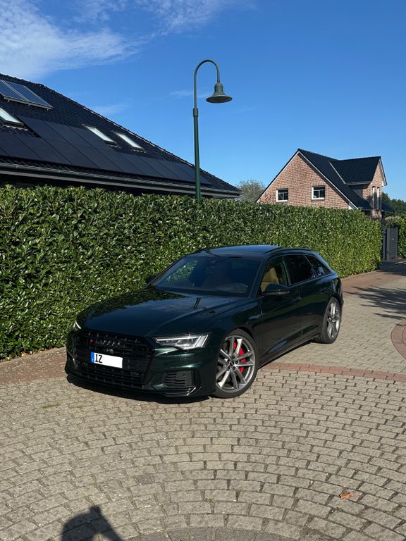 Image of Audi S6