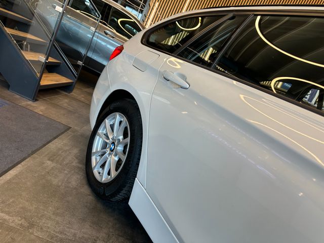 MYAUTOCENTER – Gebraucht- und Jahreswagen mit Werkstattservice in Pfaffenhofen BMW 318 *SPORT LINE*TEMPO*LED*AHK*NAVI*PDC*
