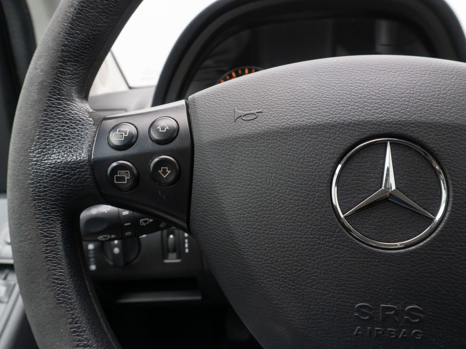 Fahrzeugabbildung Mercedes-Benz A A 180 CDI Berganfahr Sitzheizung RegenSensor