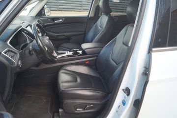 Ford S-Max - 12