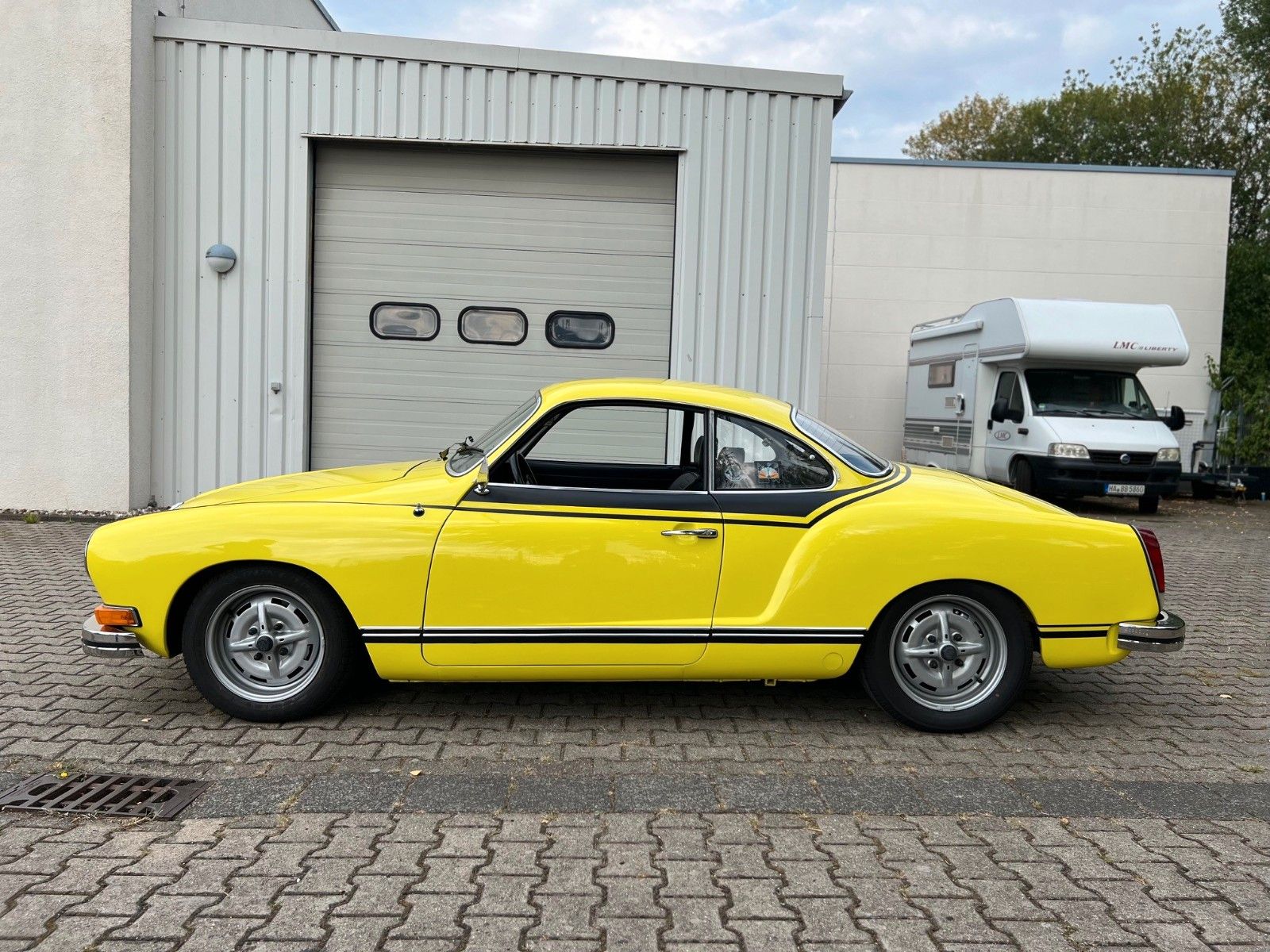 Fahrzeugabbildung Volkswagen Karmann Ghia Sport mit TYP 4 - 170PS