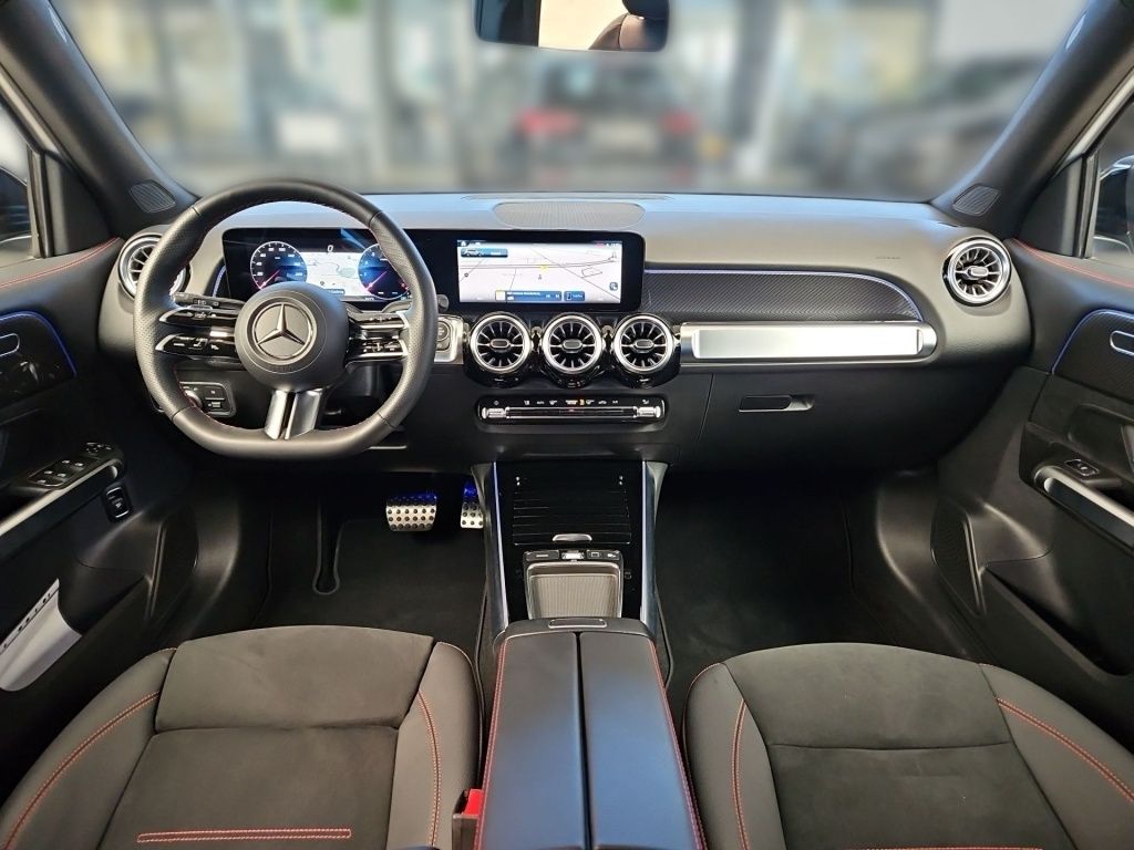 Fahrzeugabbildung Mercedes-Benz GLB 180 AMG Night AHK Distronic+ LED SHZ KeyLess