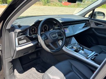 Audi Q7 - 10