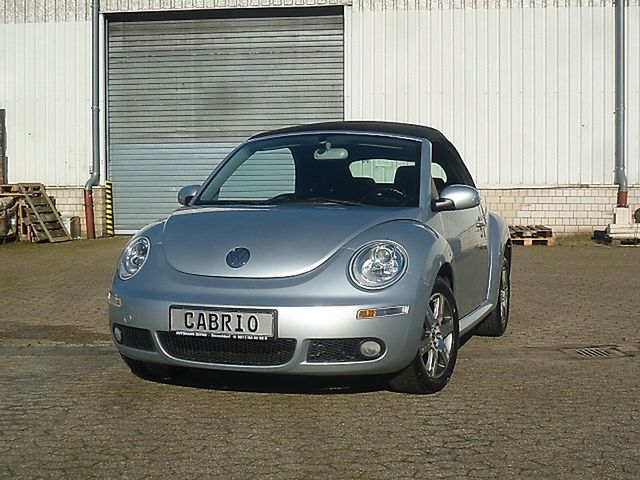 Volkswagen New Beetle Cabriolet 1.6i Highline Mopf 63.000km