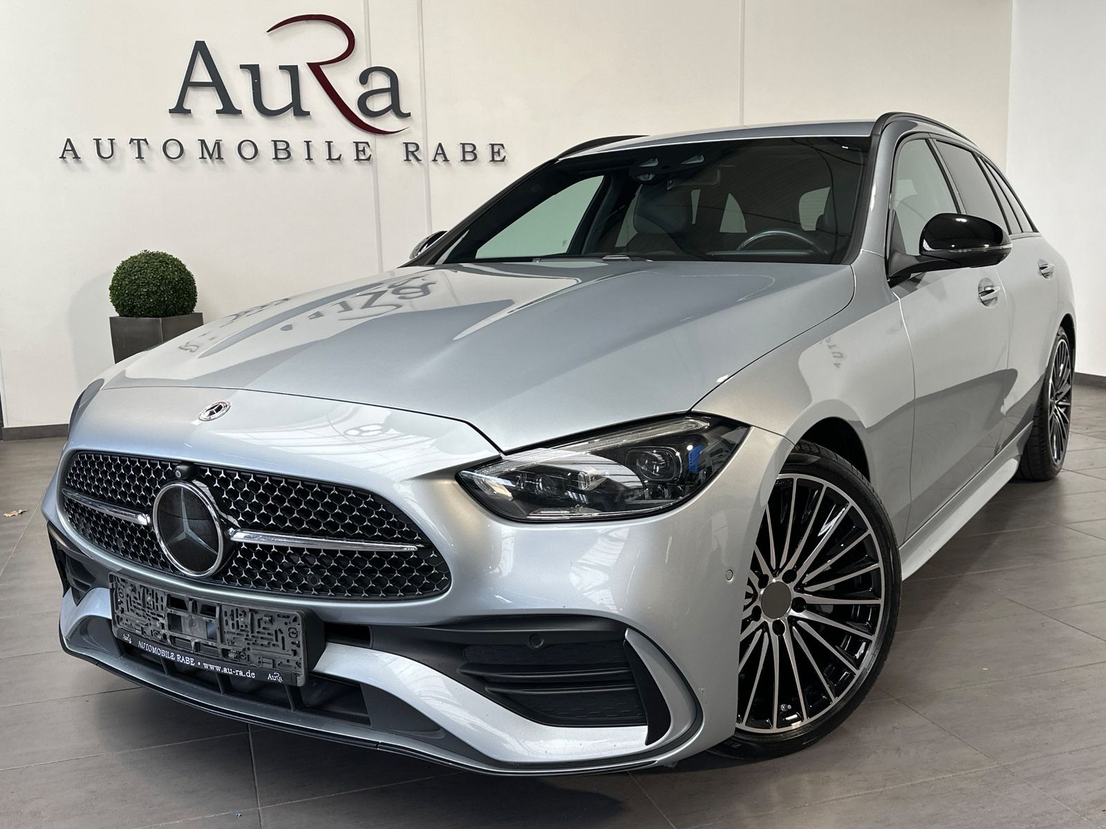 Fahrzeugabbildung Mercedes-Benz C 220d T AMG-Line NAV+LED+360°+WIDESCREEN+AHK+SH