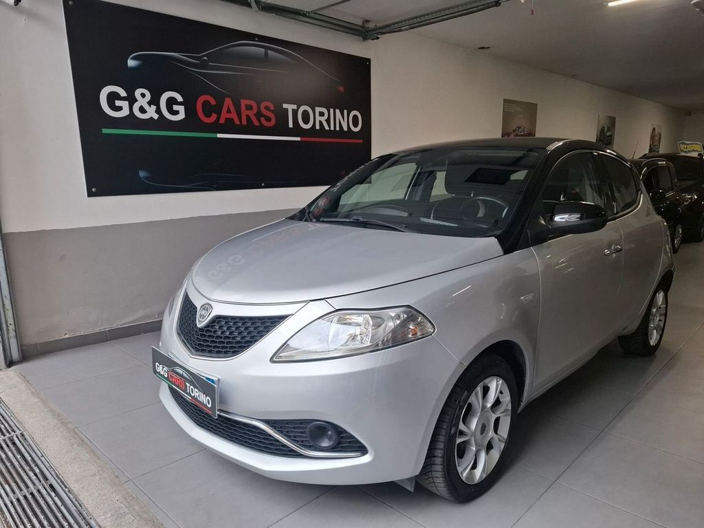 Image of Lancia Ypsilon