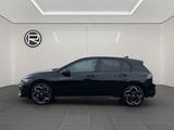 Volkswagen Golf VIII 1.5 eTSI OPF,  R-Line, DSG - Volkswagen Golf Gebrauchtwagen