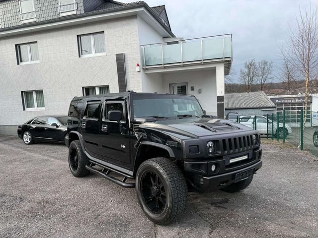 Hummer H2 *Black-Edition*