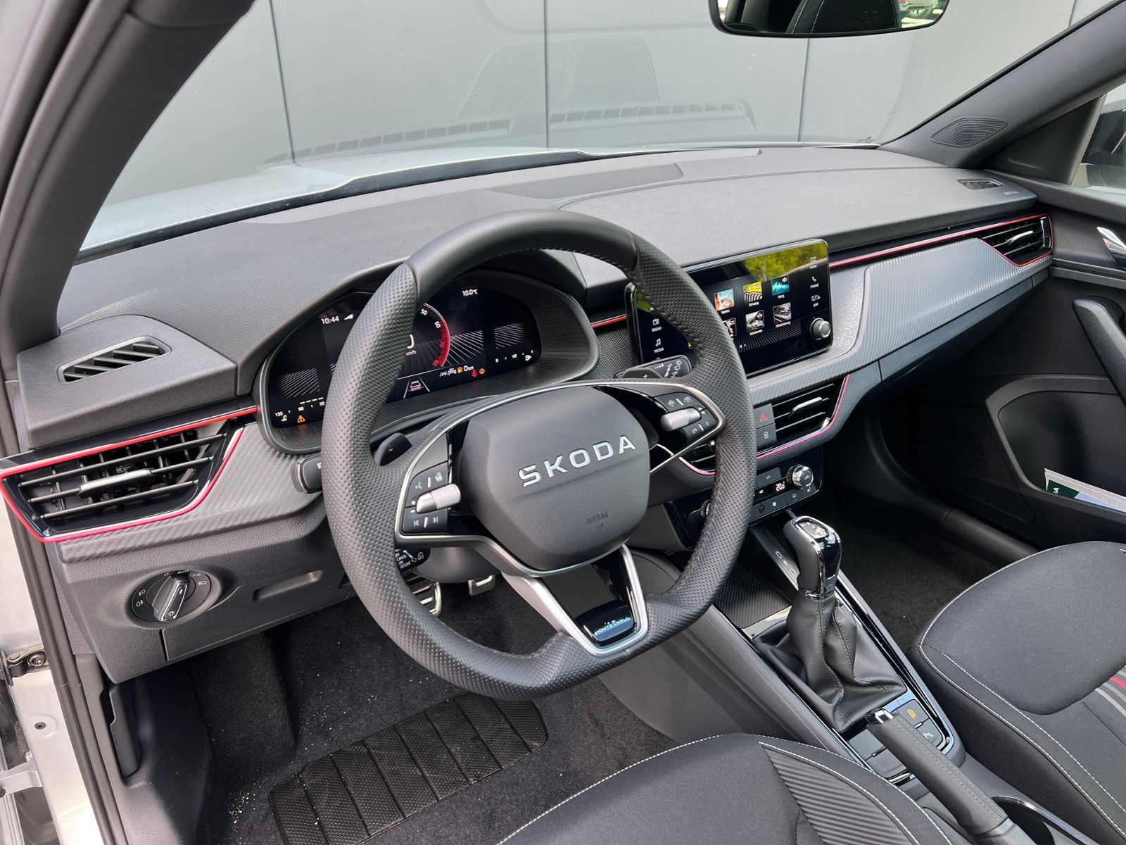 Fahrzeugabbildung SKODA Kamiq Monte Carlo 1.0 TSI DSG *Matrix-LED, ACC,
